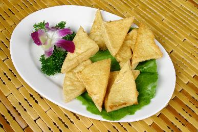 【潮汕溫泉動車2天】<龍歸寨瀑布 萬佛園 韓文公祠 宋代潮州古城>